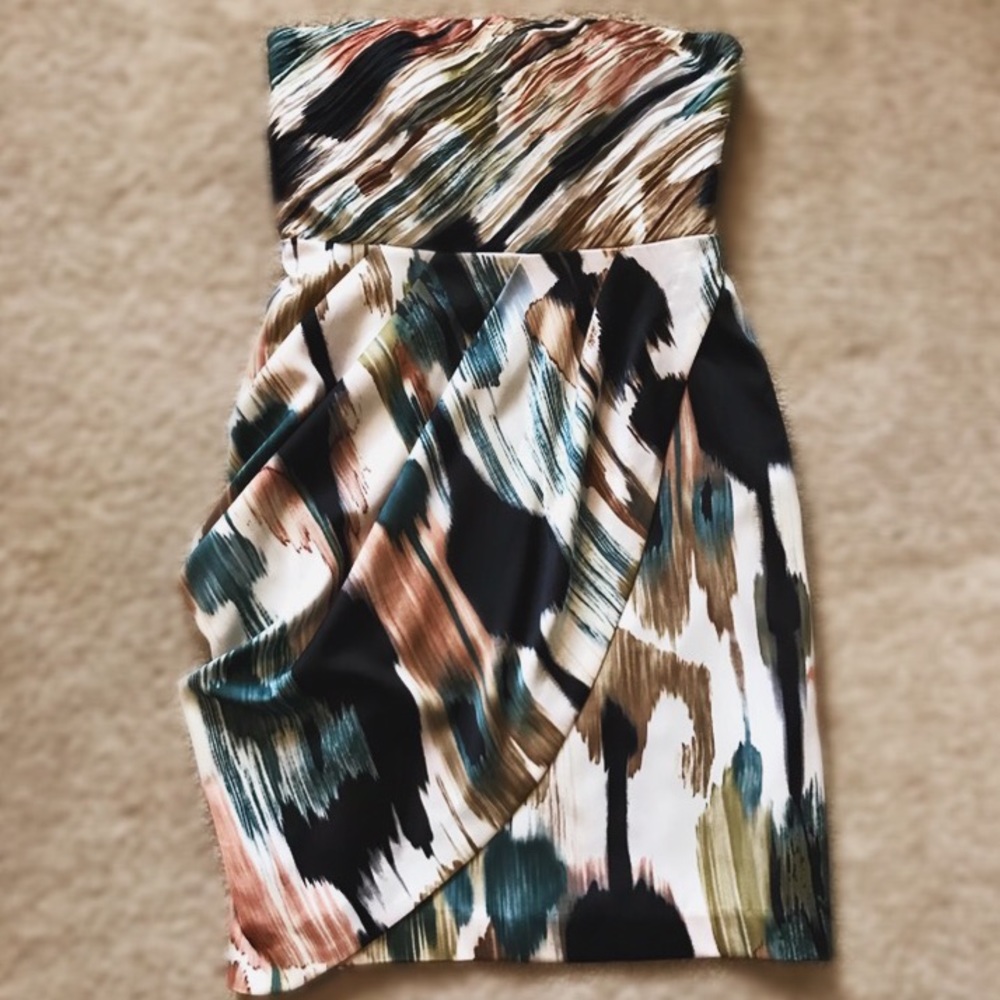 Ann Taylor Strapless Dress 👗
